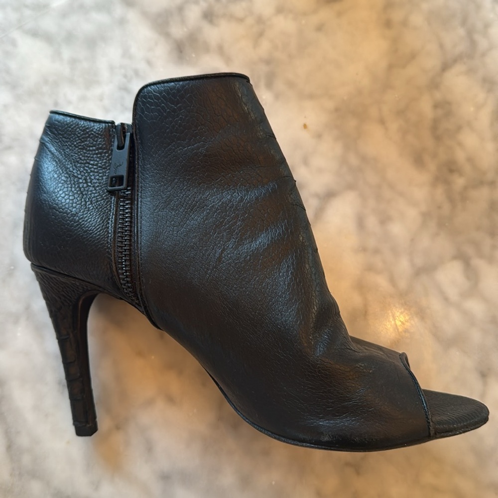 Joie “Gwen” Open Toe Bootie With Side Zip. Size 8… - image 5